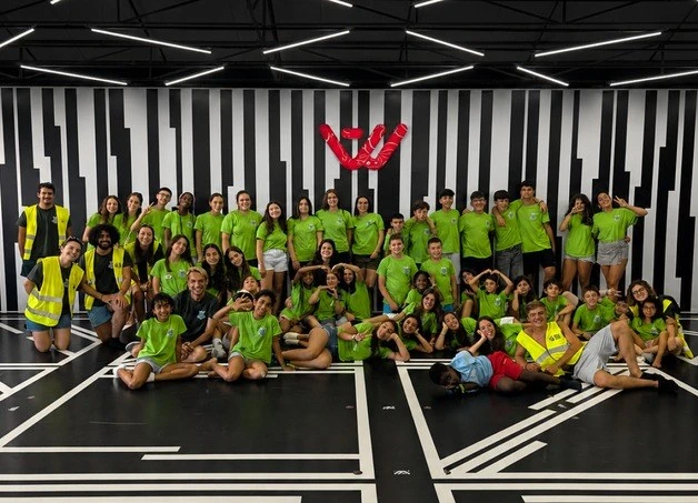 Colegios y campamentos